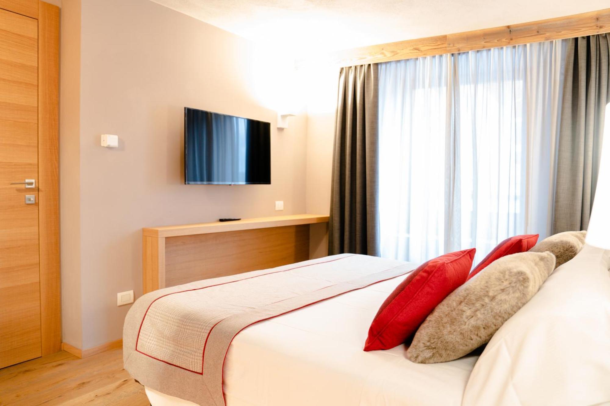 Excelsior Planet Hotel Breuil-Cervinia Buitenkant foto